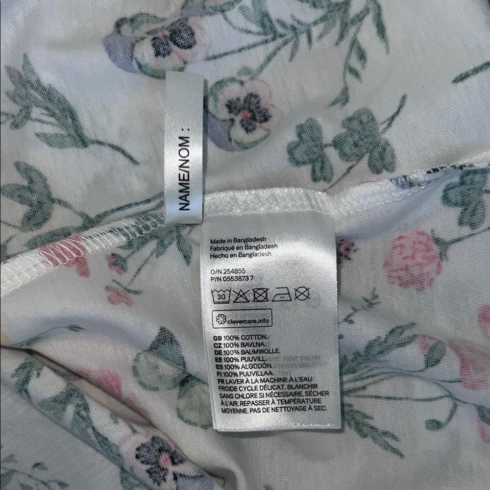 🛍️ 4 for $20 🛍️ - NWT - H&M Kids Floral Dress - White with Multicolour - Picture 4 of 4